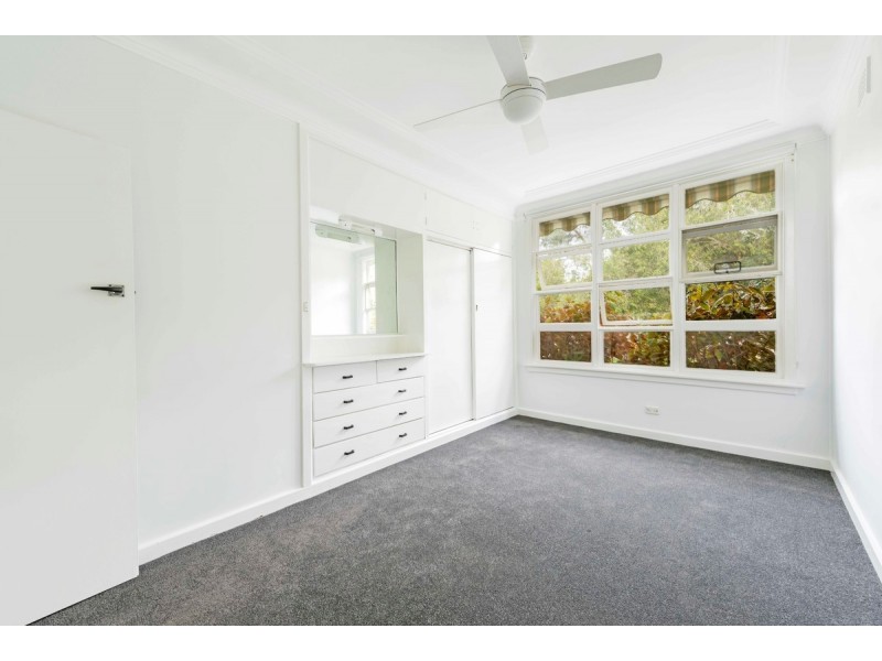 77 Foamcrest Avenue, Newport NSW 2106
