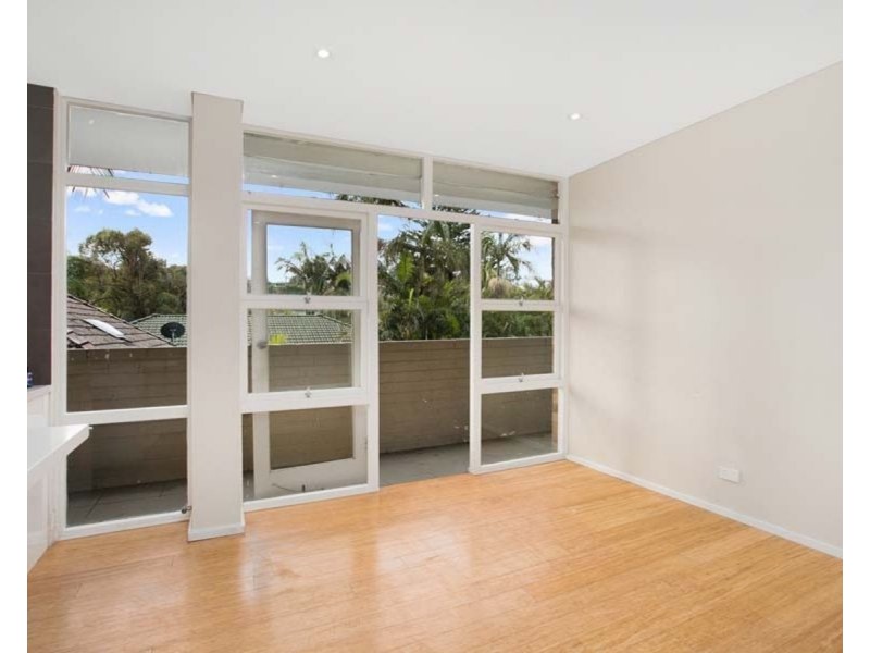 1/60 Barrenjoey Road, Mona Vale NSW 2103