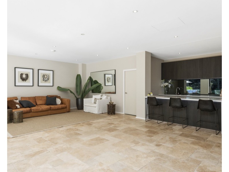 82d Cabbage Tree Road, Bayview NSW 2104