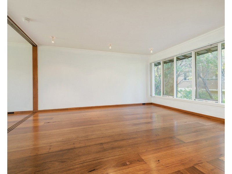 8/2 Seaview Avenue, Newport NSW 2106