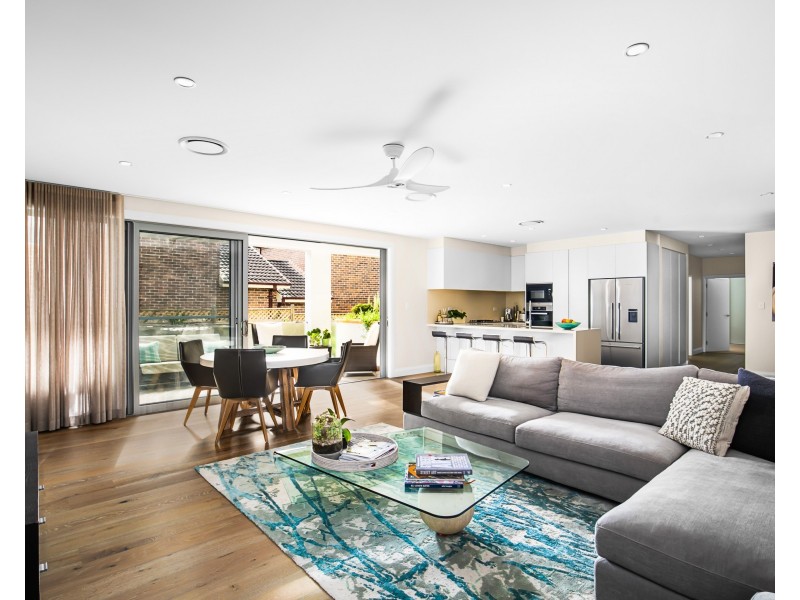 2/6 Foamcrest Avenue, Newport NSW 2106