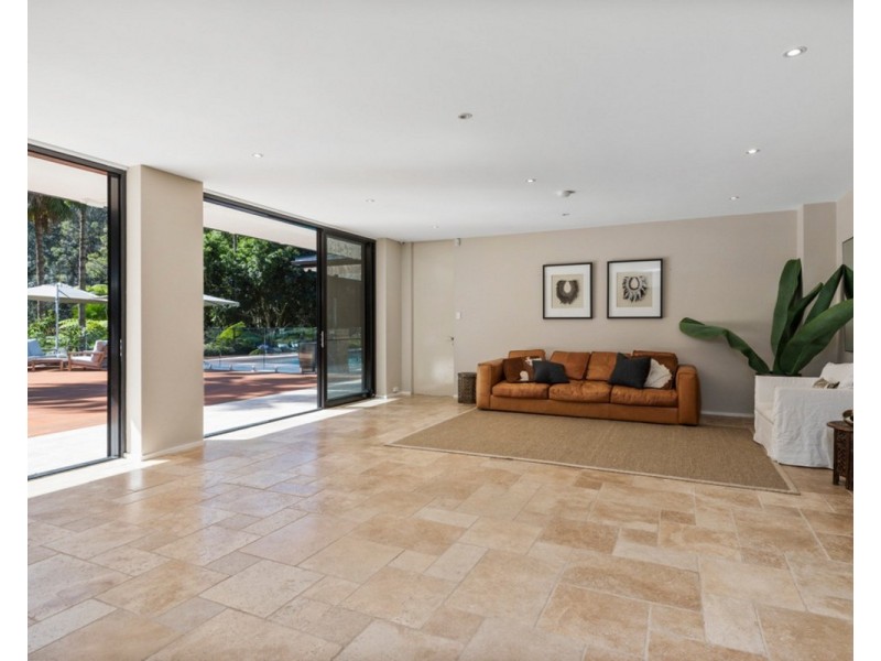 82d Cabbage Tree Road, Bayview NSW 2104