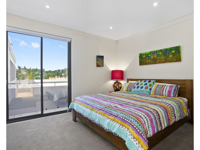 11/337-341 Barrenjoey Road, Newport NSW 2106