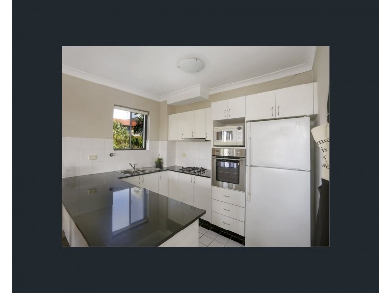 14/3-11 Hawkesbury Avenue, Dee Why NSW 2099