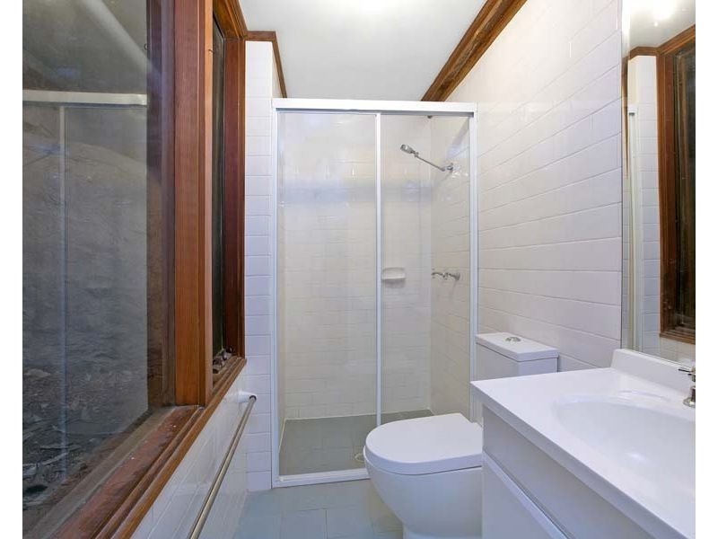 Herbert Avenue, Newport NSW 2106