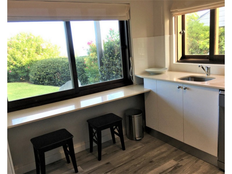 Lower 15 Attunga Road, Newport NSW 2106