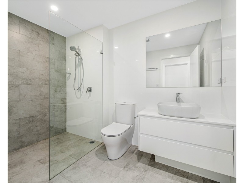 102/327 Barrenjoey Road, Newport NSW 2106