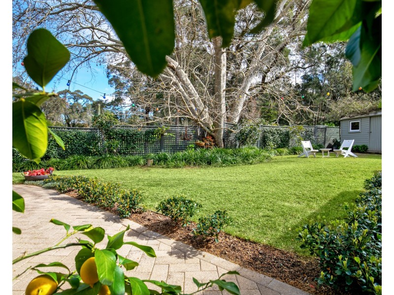 3 Kiewa Close, Bayview NSW 2104