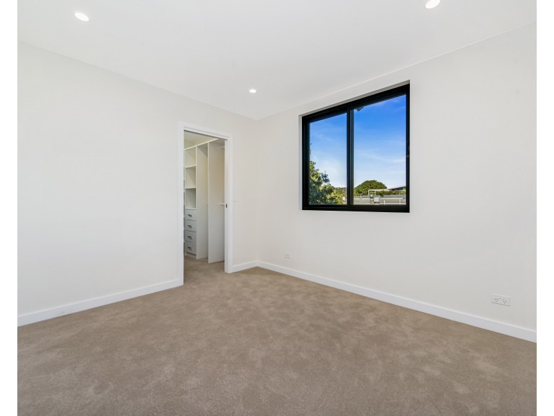 103/327 Barrenjoey Road, Newport NSW 2106