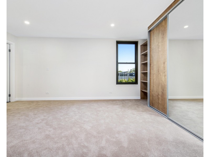 201/327 Barrenjoey Road, Newport NSW 2106