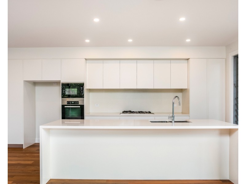 4/6 Foamcrest Avenue, Newport NSW 2106