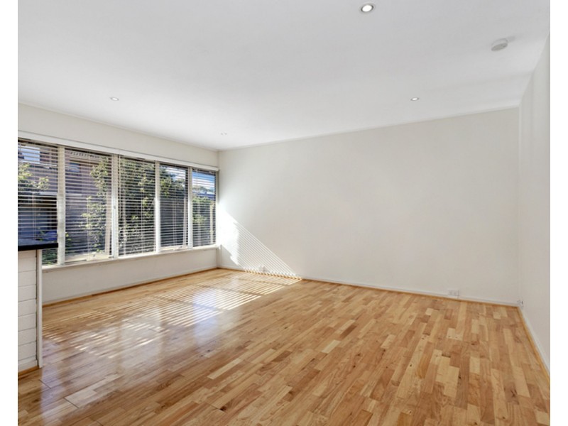 9/2 Seaview Avenue, Newport NSW 2106