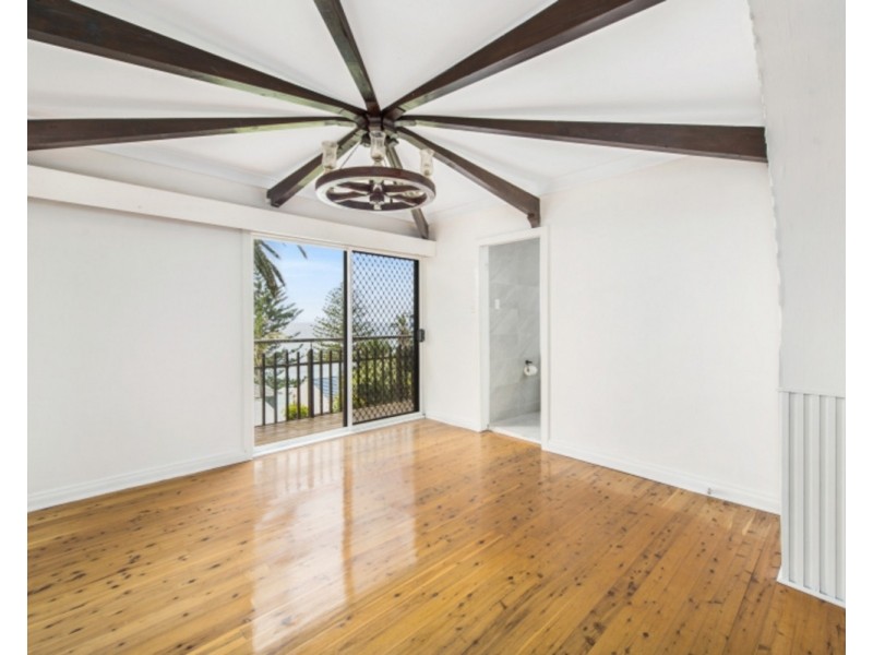 168 Barrenjoey Road, Newport NSW 2106