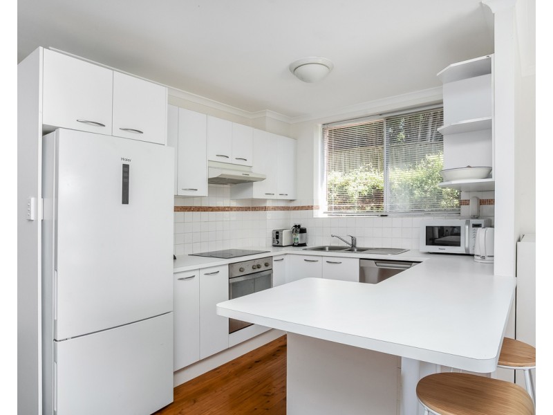 1/12 Seaview Avenue, Newport NSW 2106