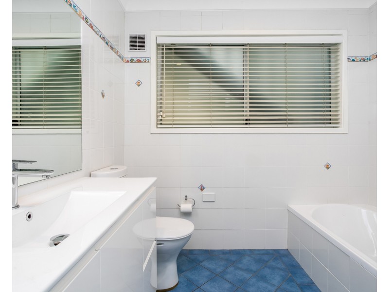 2A Goodwin Road, Newport NSW 2106