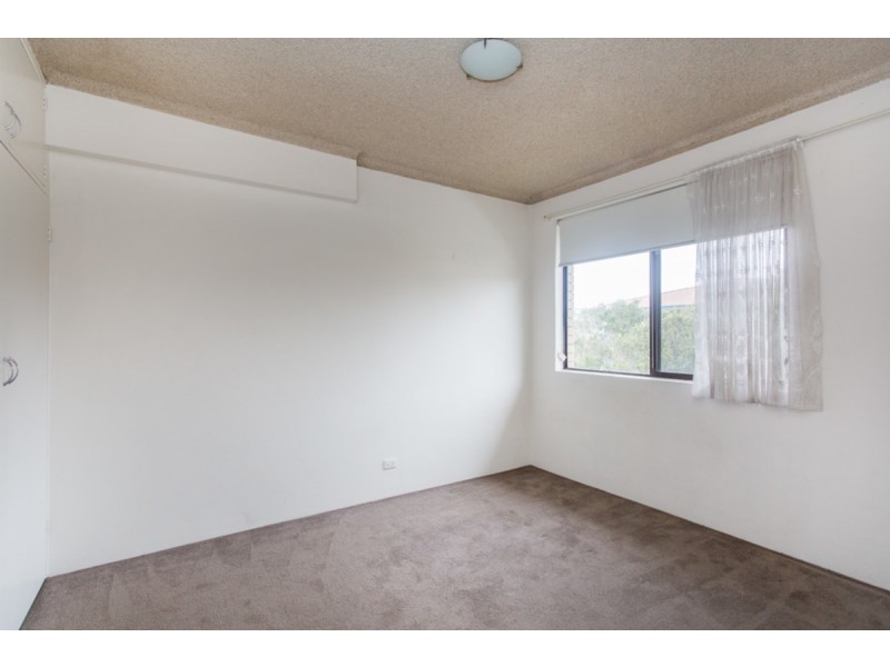 19/119 Oaks Avenue, Dee Why NSW 2099