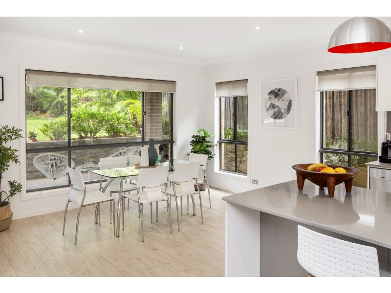 25 Montauban Avenue, Seaforth NSW 2092