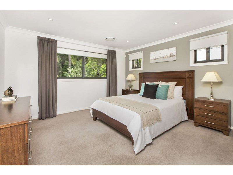 25 Montauban Avenue, Seaforth NSW 2092