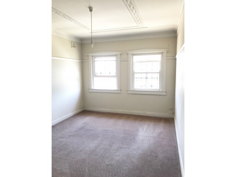 2/15 Eurobin Avenue, Manly NSW 2095