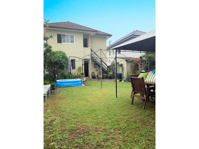 2/15 Eurobin Avenue, Manly NSW 2095