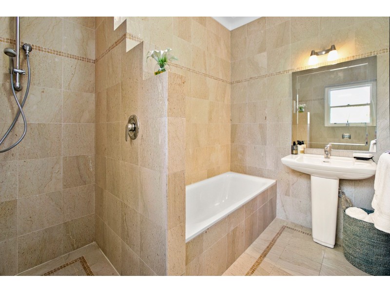 2/8 Maretimo Street, Balgowlah NSW 2093