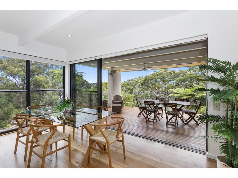 1 Barrabooka Street, Clontarf NSW 2093