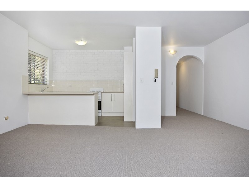 9/39 Boronia Street, Dee Why NSW 2099