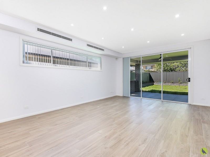 16 Beaufort Street, Northmead NSW 2152