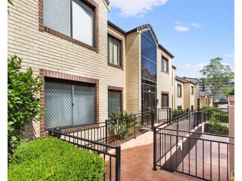 2/18-22 Campbell Street, Northmead NSW 2152