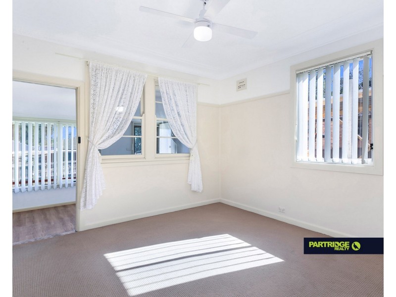 64 Caloola Road, Constitution Hill NSW 2145