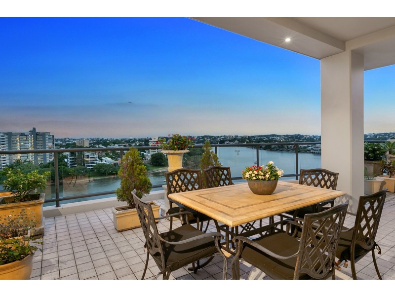 21/76 Thorn Street, Kangaroo Point QLD 4169
