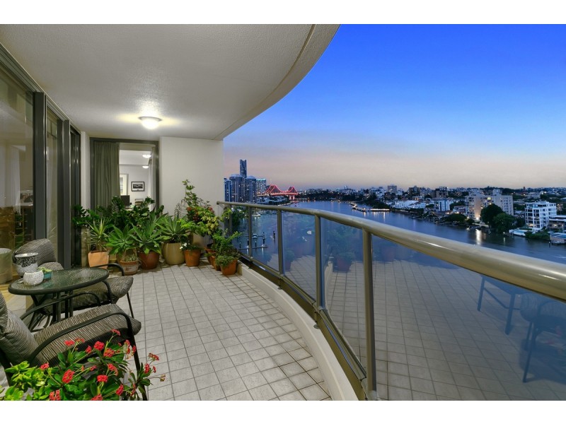 21/76 Thorn Street, Kangaroo Point QLD 4169