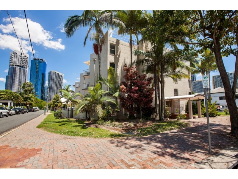 123 Main Street, Kangaroo Point QLD 4169