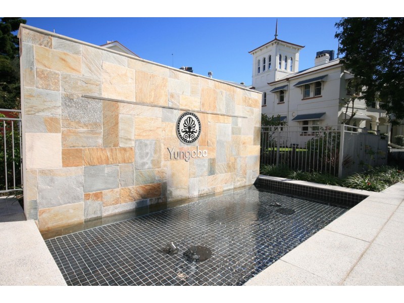 19 Anderson Street, Kangaroo Point QLD 4169