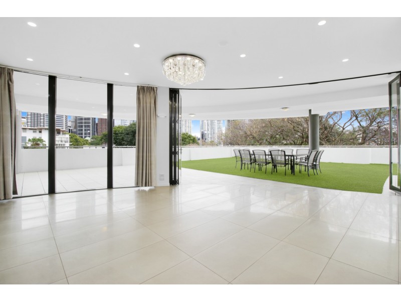 88 Main Street, Kangaroo Point QLD 4169