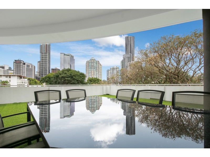 88 Main Street, Kangaroo Point QLD 4169