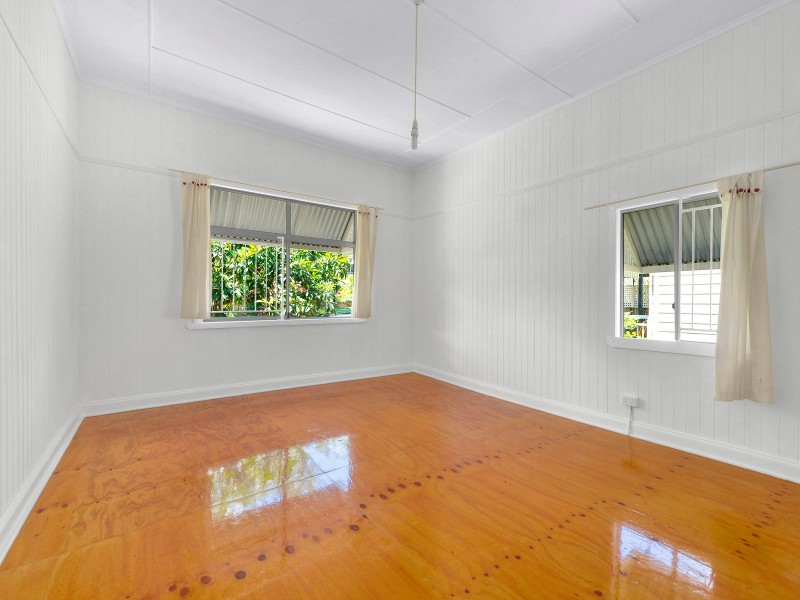 8 Lindon Street, Dutton Park QLD 4102