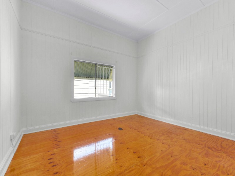 8 Lindon Street, Dutton Park QLD 4102