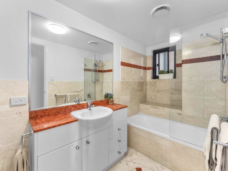 8/165 Main Street, Kangaroo Point QLD 4169