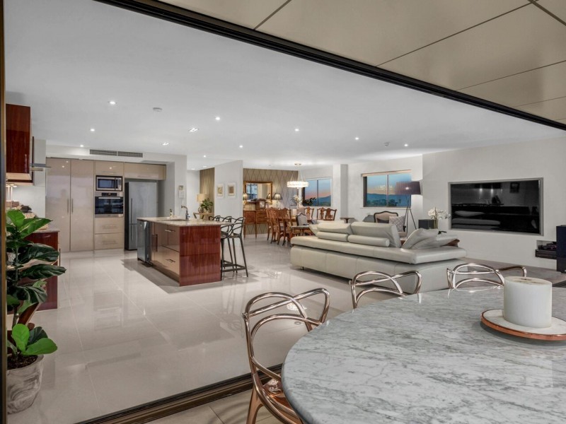 33/89 Thorn Street, Kangaroo Point QLD 4169