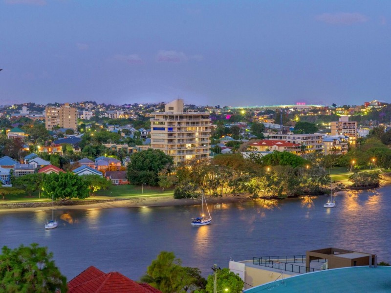33/89 Thorn Street, Kangaroo Point QLD 4169