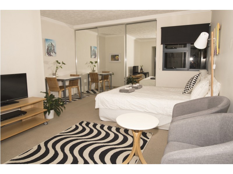 803 Stanley Street, Woolloongabba QLD 4102