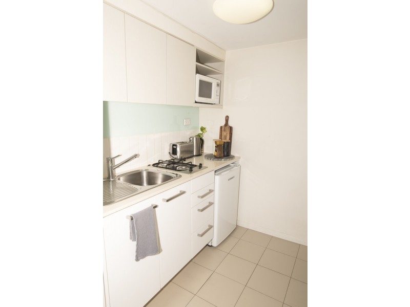 803 Stanley Street, Woolloongabba QLD 4102