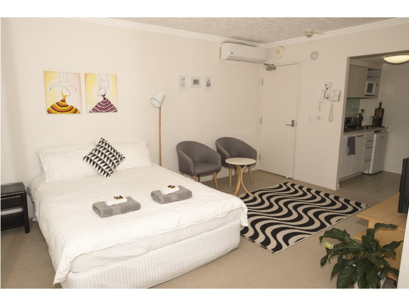 803 Stanley Street, Woolloongabba QLD 4102