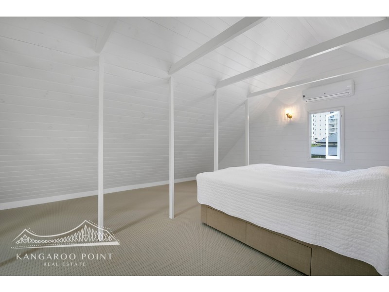 127 Lambert Street, Kangaroo Point QLD 4169