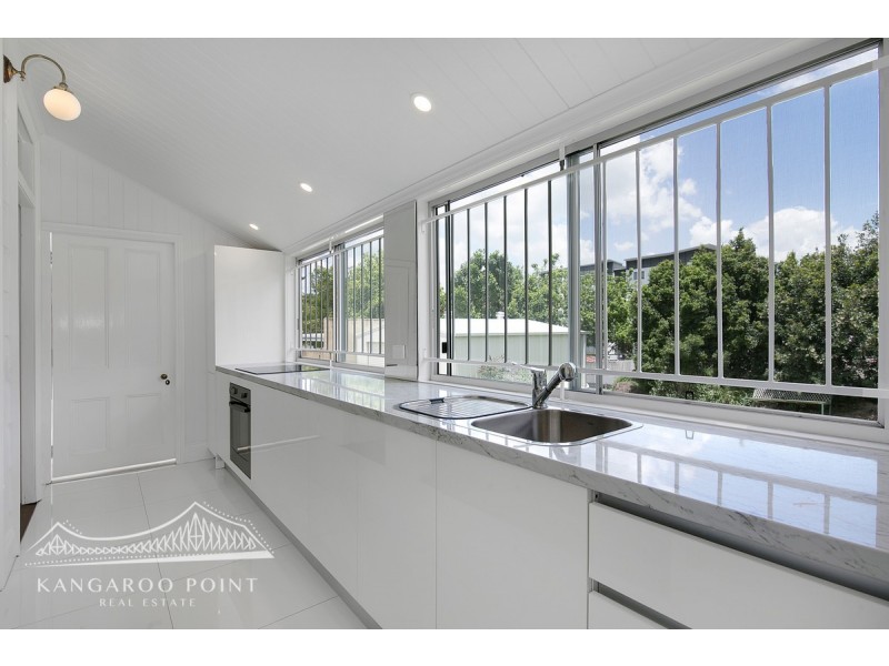 127 Lambert Street, Kangaroo Point QLD 4169