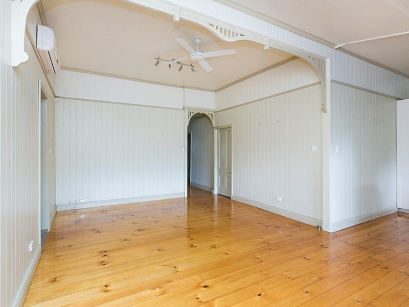 27 Granthan Street, Dutton Park QLD 4102