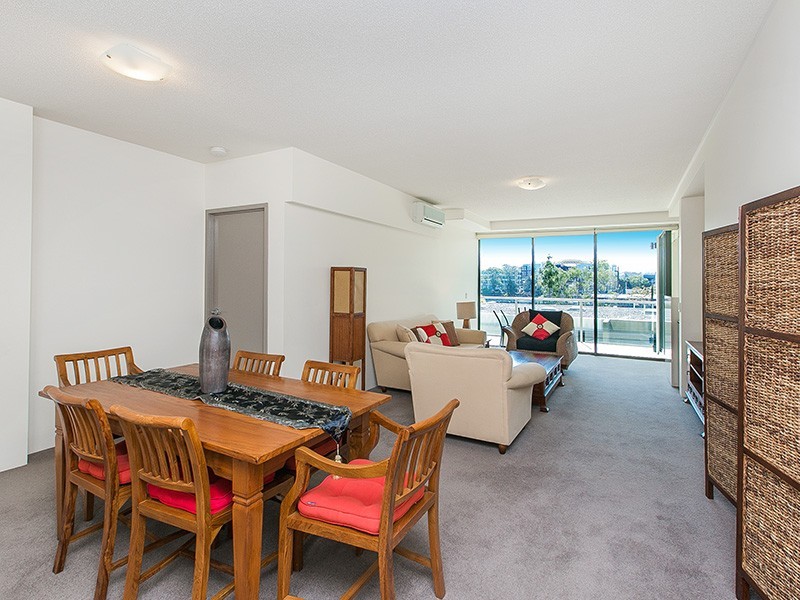 35 Bucahan Street, West End QLD 4101