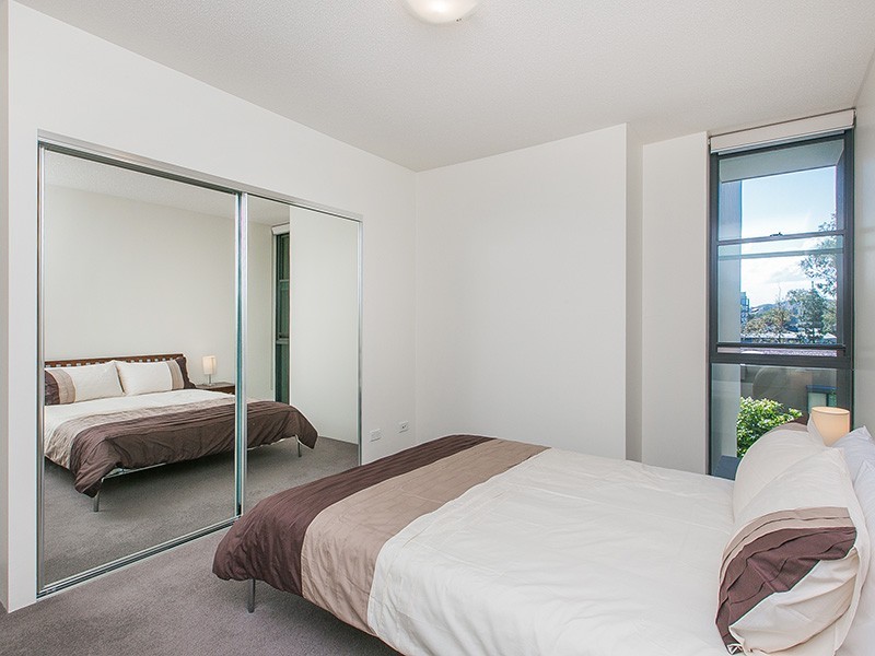 35 Bucahan Street, West End QLD 4101