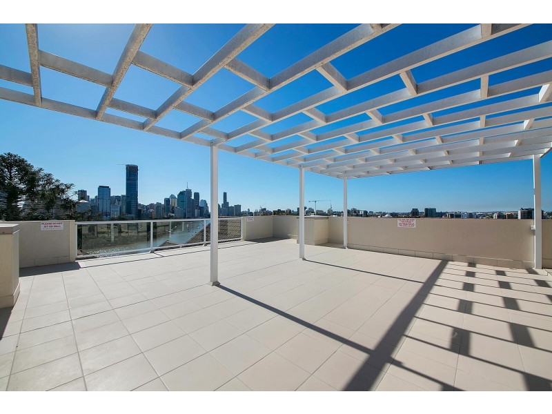 17/236 River Terrace, Kangaroo Point QLD 4169